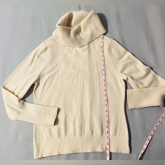 Fenn Wright Manson Women’s Size XL 100% Merino Wool Turtleneck Ivory - Picture 4 of 7